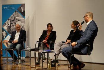 Das Podium. V. l. n. r.: Ralf-Uwe Beck, Angelika Vetter, Johanna Maria Mittrop, Felix Heidenreich (SBTH/Schoberth).